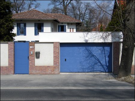DITEC szekcionált garázskapu